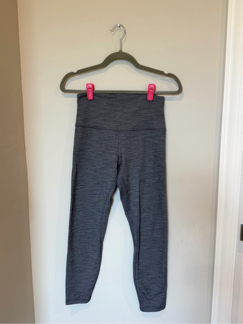 Lululemon Herringbone Align Pant II 25" Size 8 - Picture 2 of 5